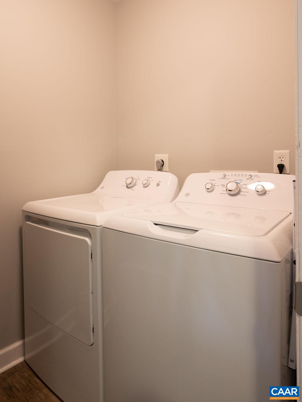 947 Rives Street Charlottesville, VA 22902 - Photo 16 of 20 Gallery Image 16