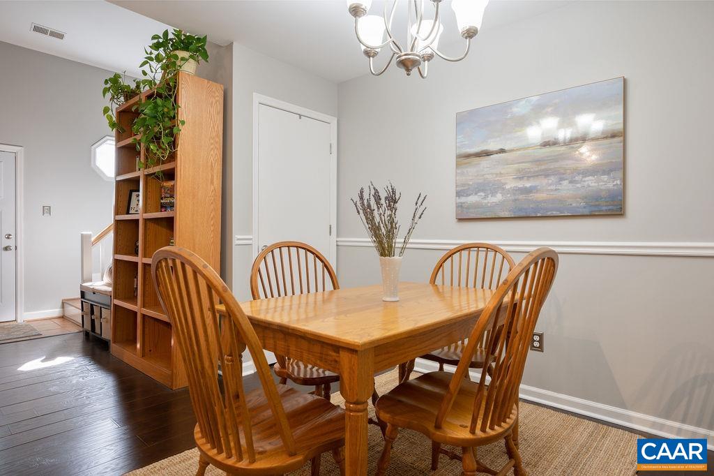 947 Rives Street Charlottesville, VA 22902 - Photo 9 of 20 Gallery Image 9