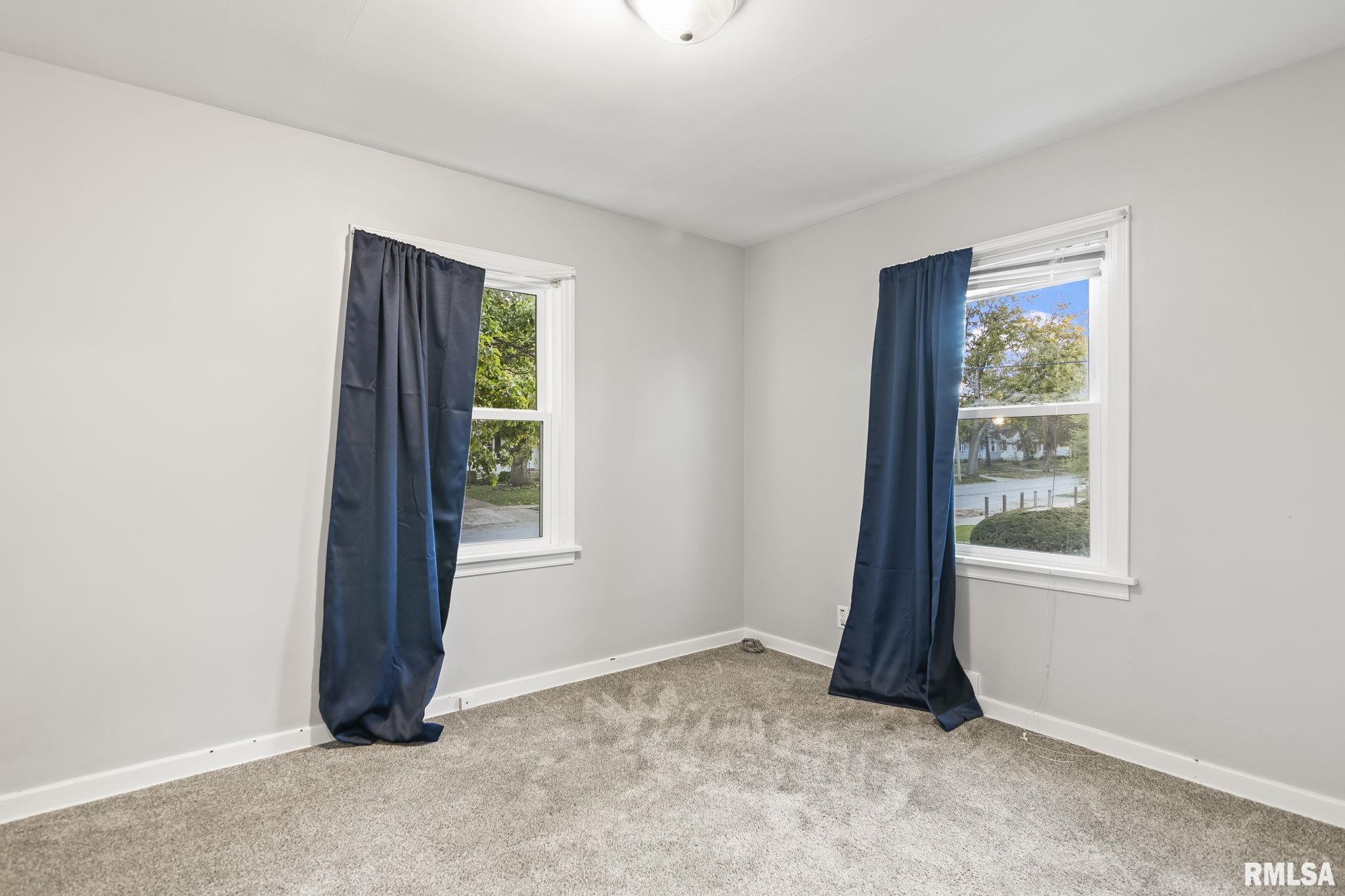 1402 West Marietta Street Decatur, IL 62522 - Photo 13 of 33