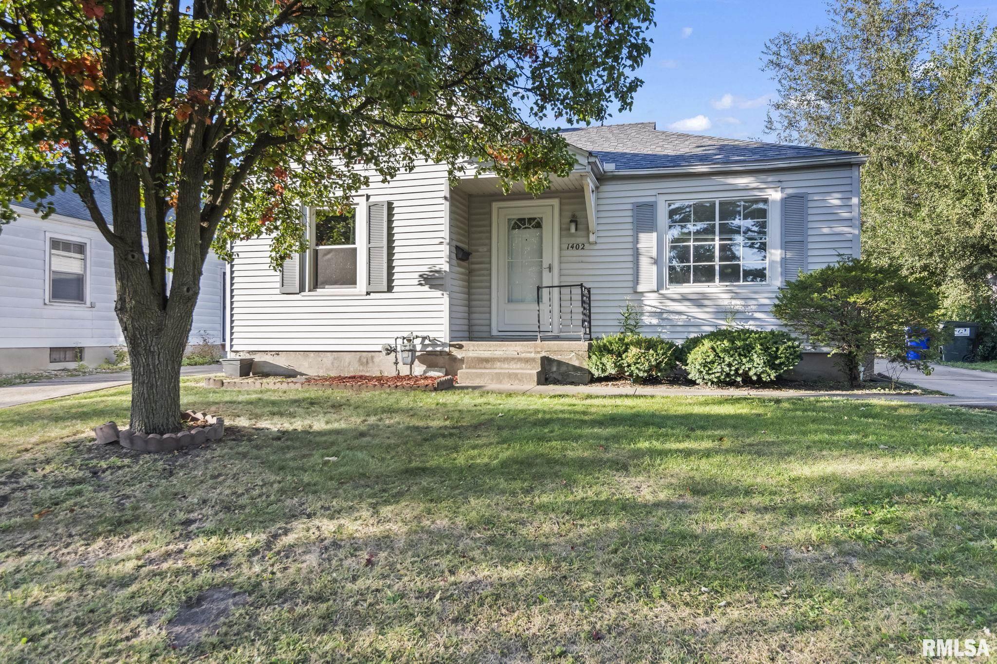 1402 West Marietta Street Decatur, IL 62522 - Photo 2 of 33