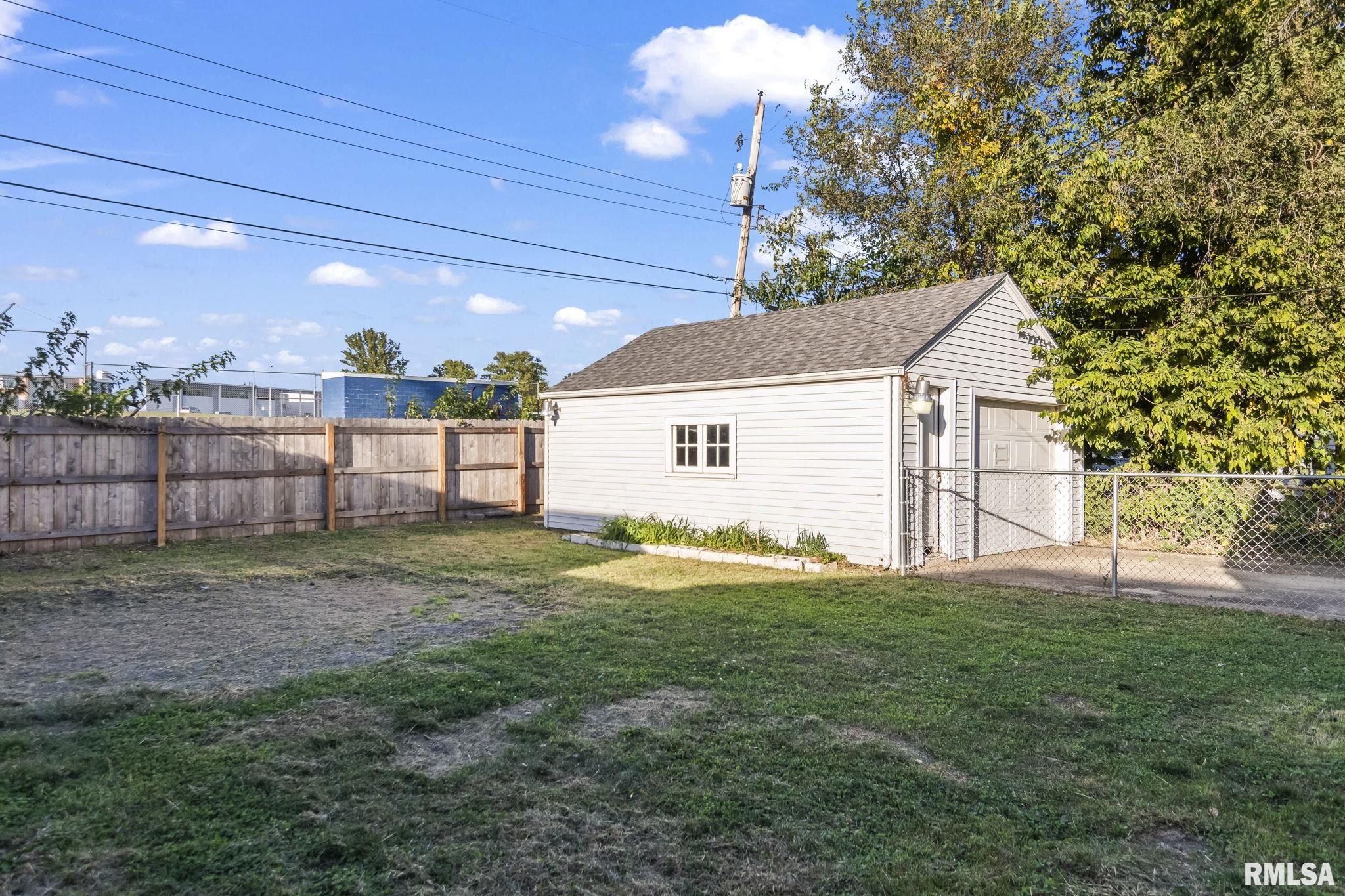 1402 West Marietta Street Decatur, IL 62522 - Photo 31 of 33