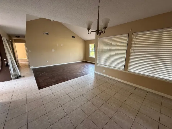 $249,900 | 9085 Heather Boulevard, Weeki Wachee, FL 34613