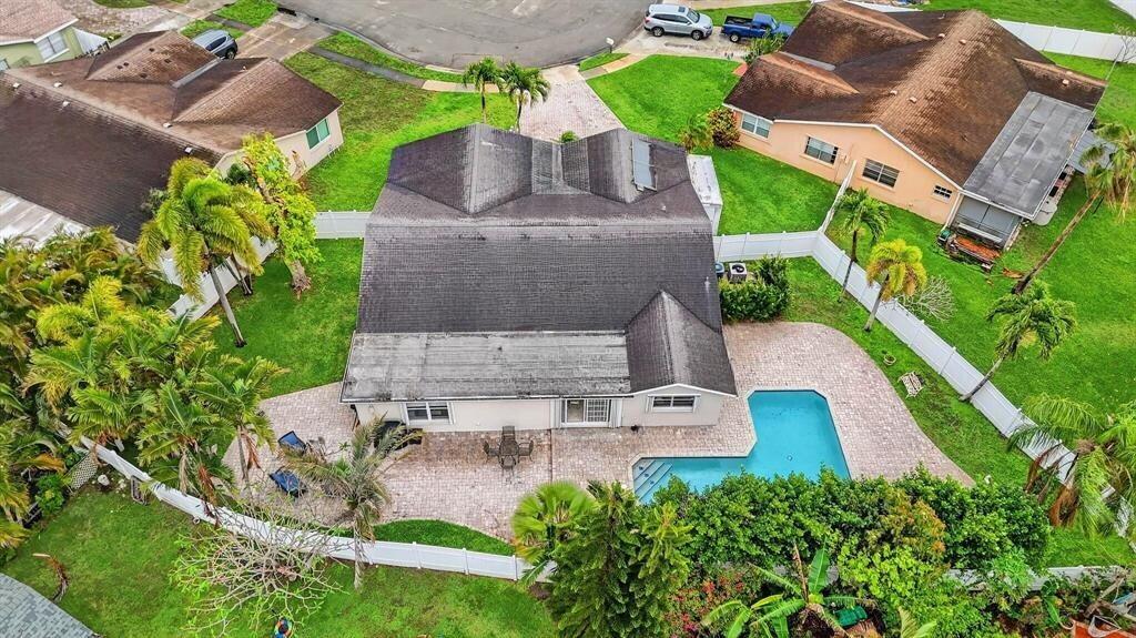 23153 Southwest 60th Way Boca Raton, FL 33428 - Photo 3 of 55 yard.1