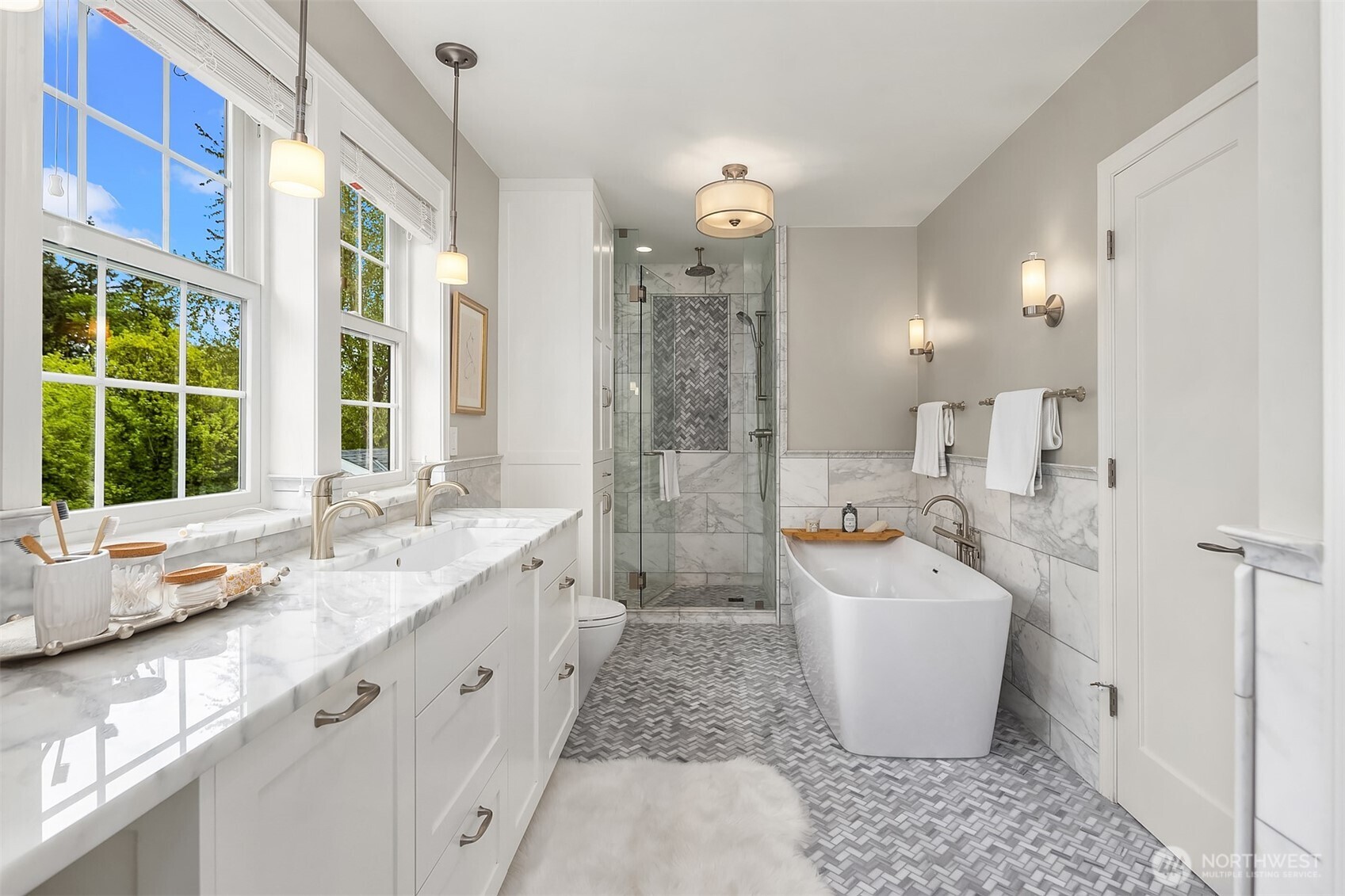 5230 Northeast 75th Street Seattle, WA 98115 - Photo 21 of 40