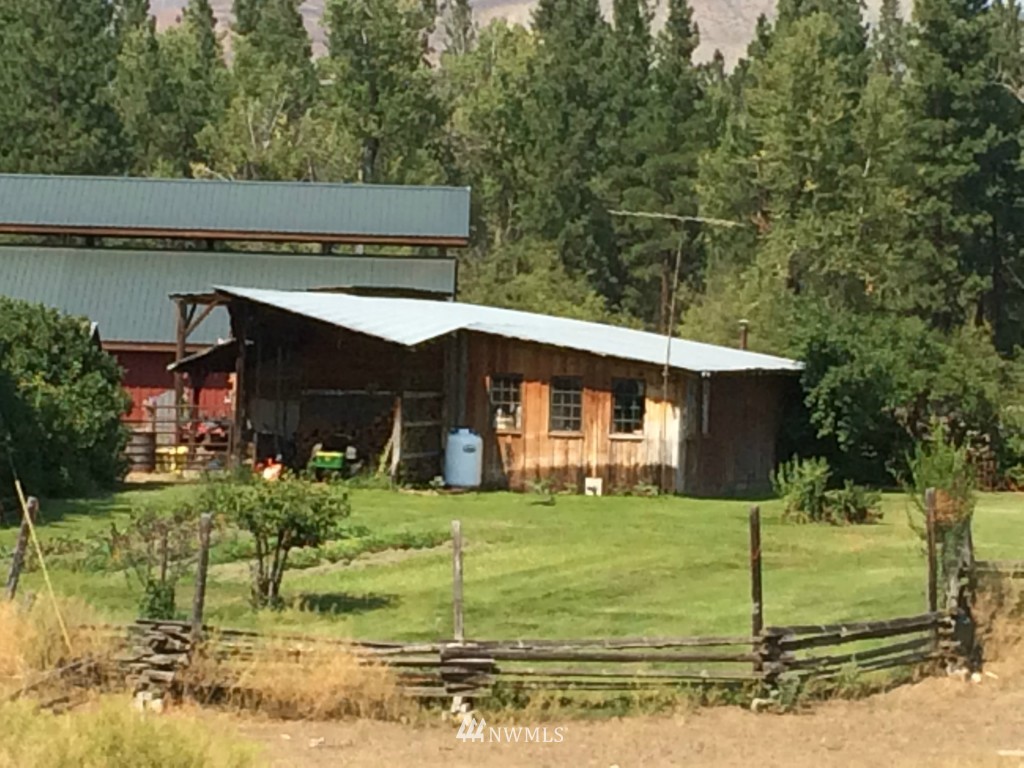 664 Twisp Carlton Road Twisp, WA 98856 - Photo 5 of 24