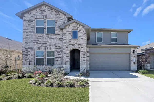 $2,400 | 15130 Pr Ml Drive, New Caney, TX 77357