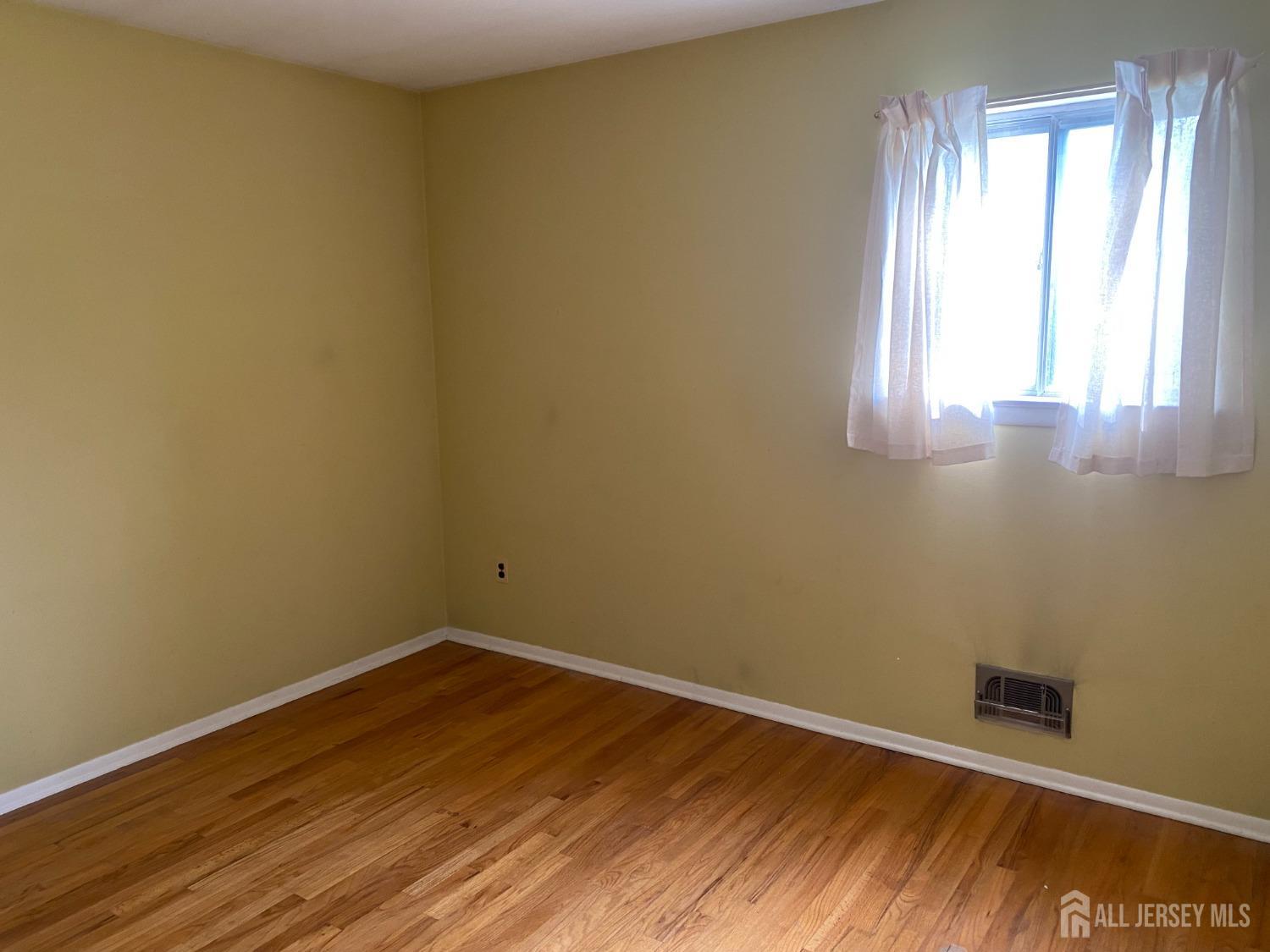 89 Rock Hill Road Old Bridge, NJ 08857 - Photo 12 of 26 Gallery Image 12