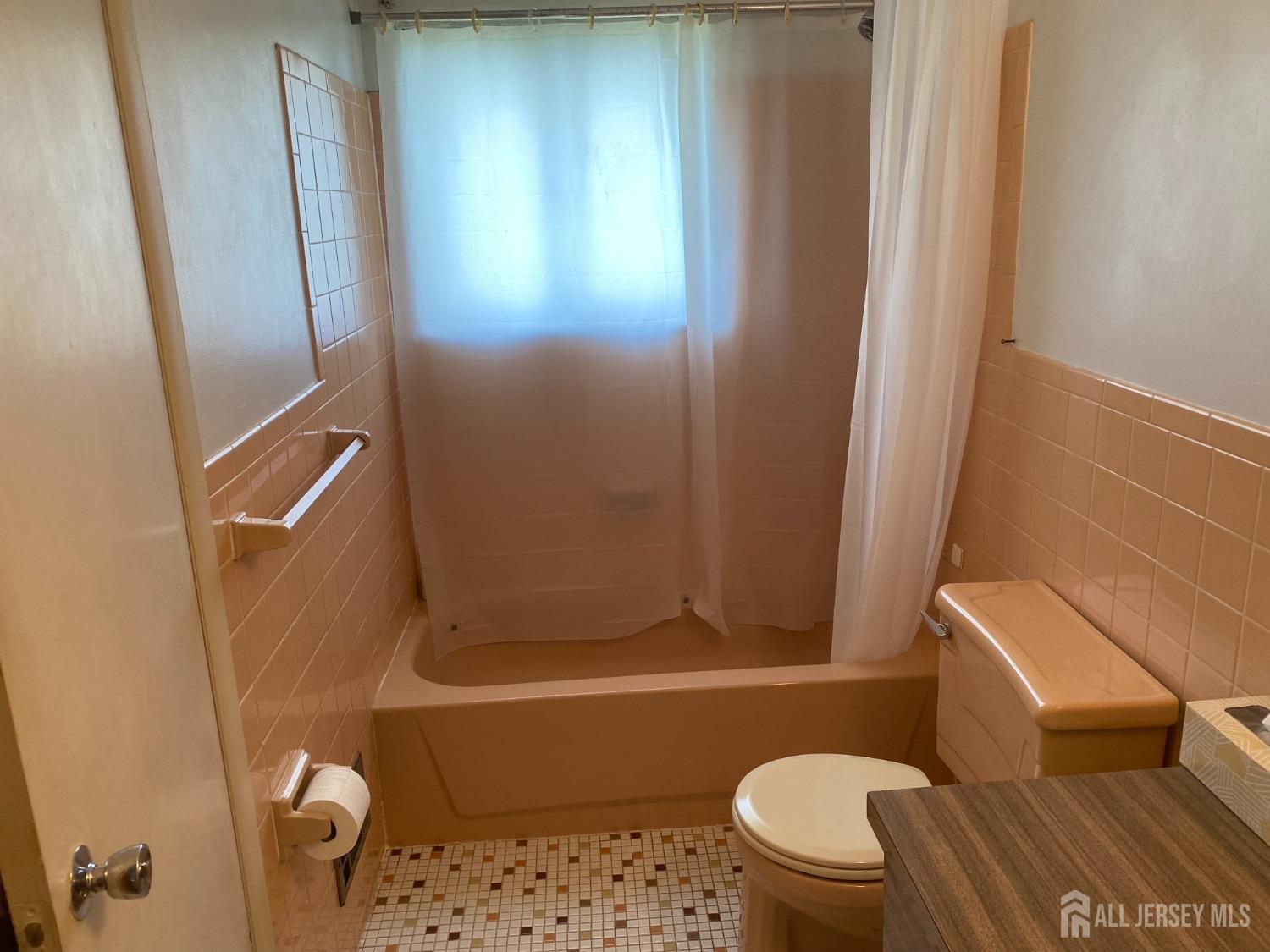 89 Rock Hill Road Old Bridge, NJ 08857 - Photo 14 of 26 Gallery Image 14