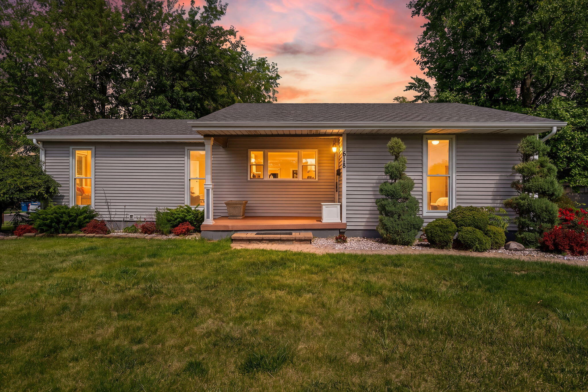 518 Merrillville Road Crown Point, IN 46307 - Photo 1 of 49 2048x1365
