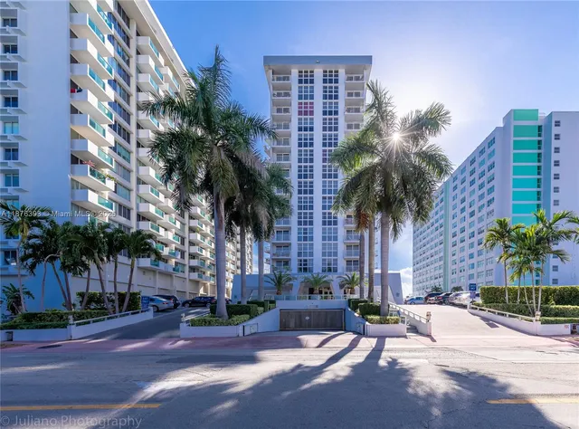 $399,900 | 1228 West Avenue, Unit 312, Miami Beach, FL 33139