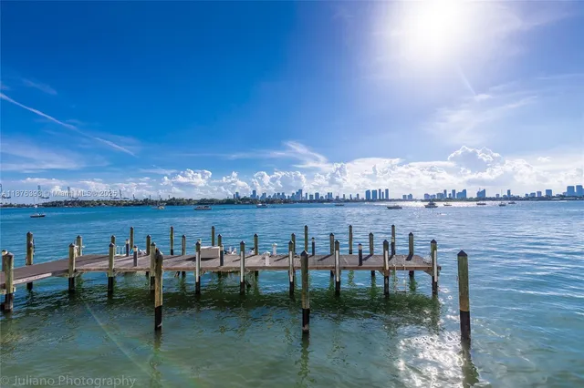 $399,900 | 1228 West Avenue, Unit 312, Miami Beach, FL 33139