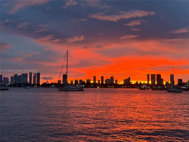 $399,900 | 1228 West Avenue, Unit 312, Miami Beach, FL 33139