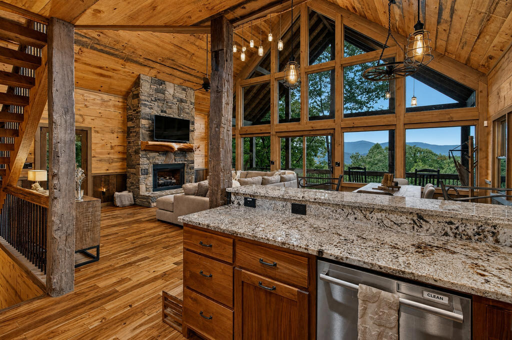 50 Broken Arrow Path Blue Ridge, GA 30513 - Photo 19 of 98 Gallery Image 19