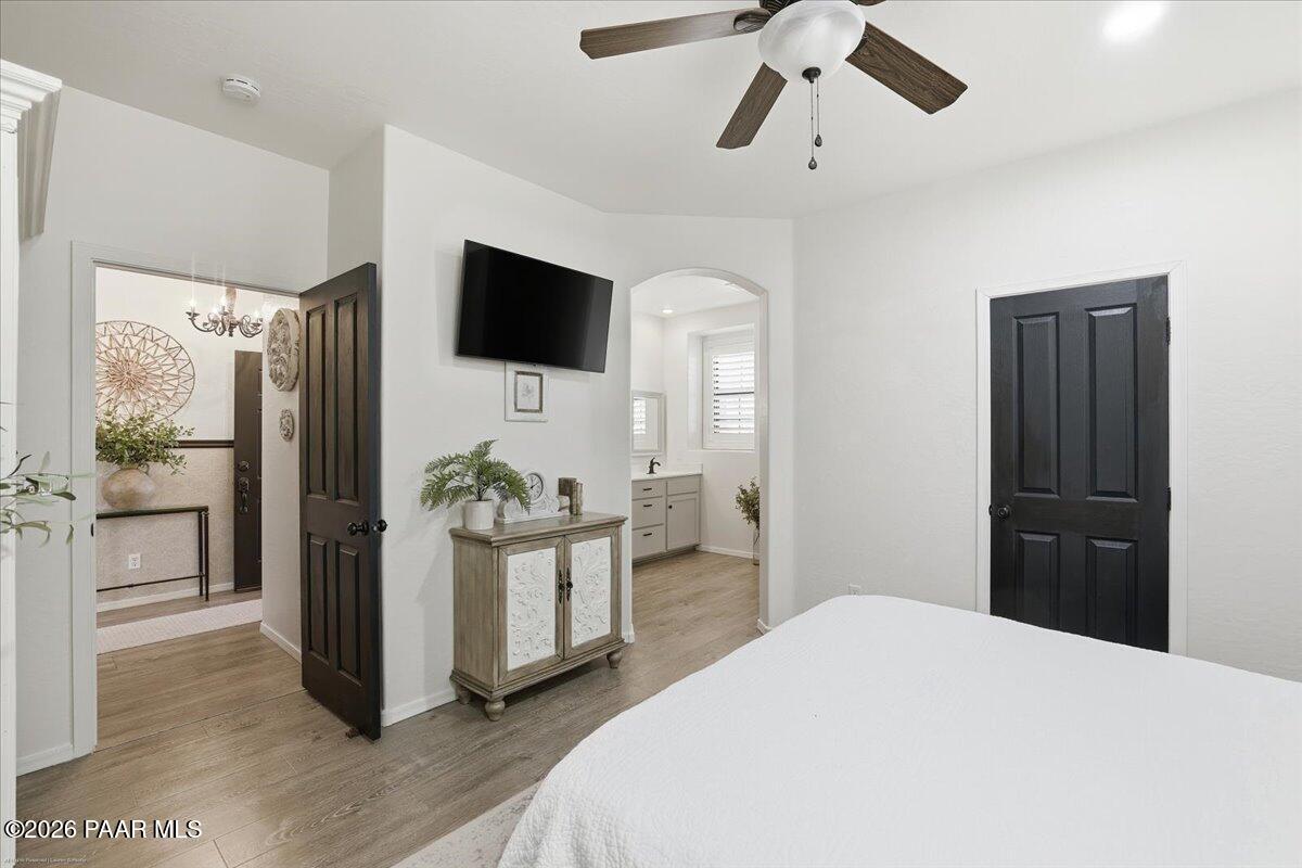 7075 Lynx Wagon Road Prescott Valley, AZ 86314 - Photo 17 of 55 Primary Bedroom