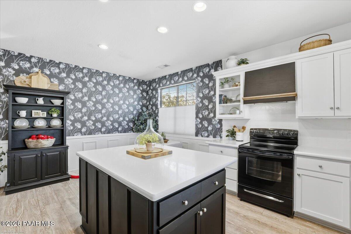 7075 Lynx Wagon Road Prescott Valley, AZ 86314 - Photo 9 of 55 Kitchen