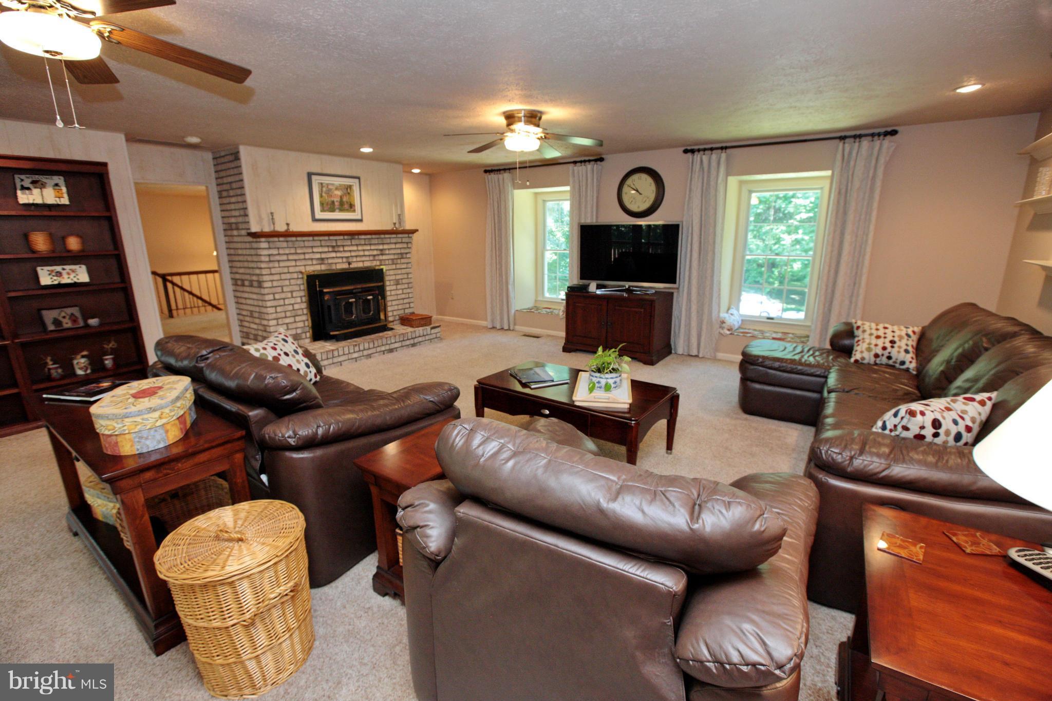 8725 Lowell Road Pomfret, MD 20675 - Photo 12 of 30 Very Open