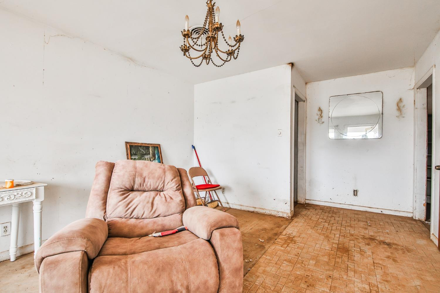 4623 40th Street Lubbock, TX 79414 - Photo 3 of 24 Photo 3