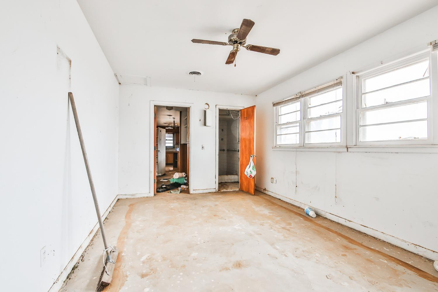 4623 40th Street Lubbock, TX 79414 - Photo 8 of 24 Photo 8