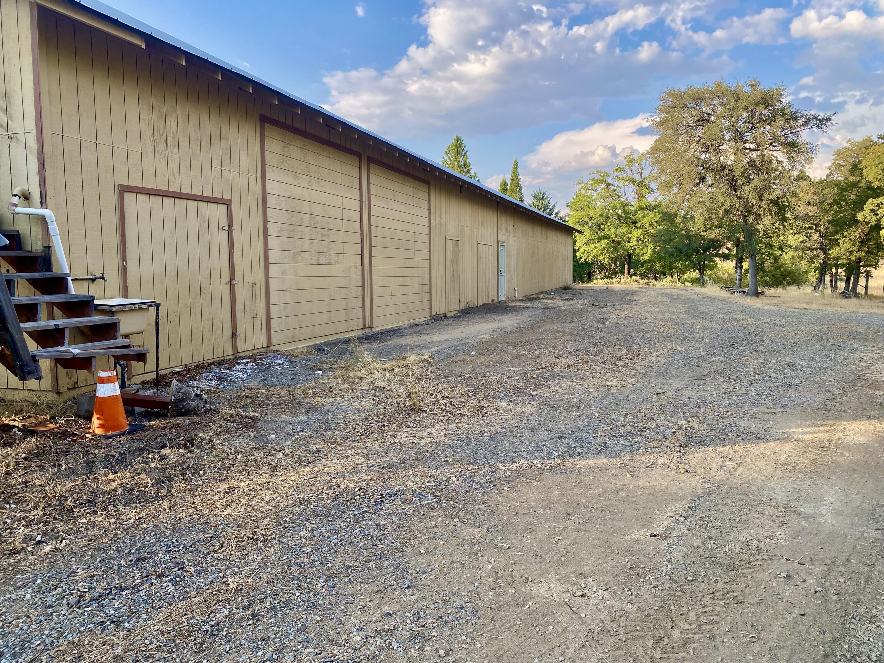 30503 Terry Mill Road Montgomery Creek, CA 96065 - Photo 40 of 75 Shop