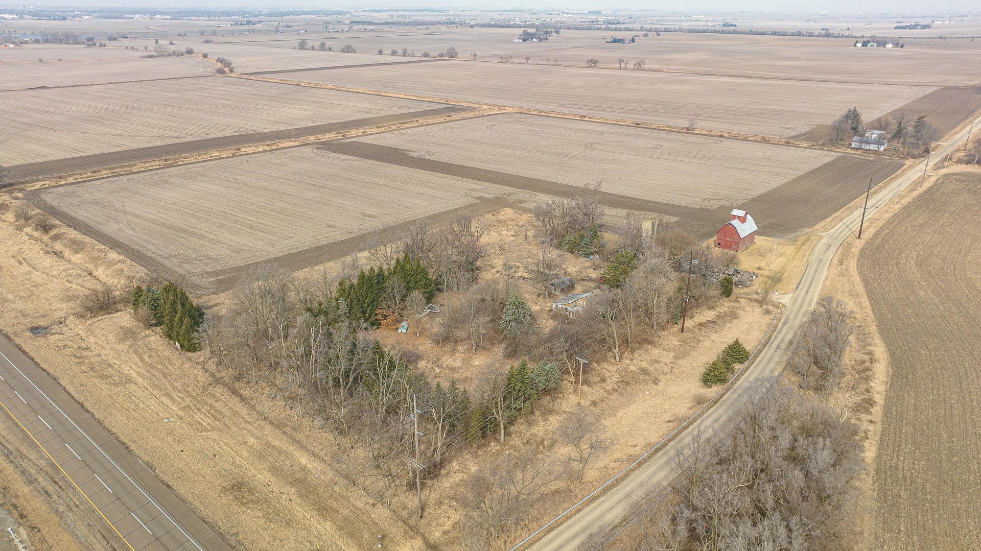 7900 South Mulford Road Rochelle, IL 61068 - Photo 6 of 12 a view of a swimming pool