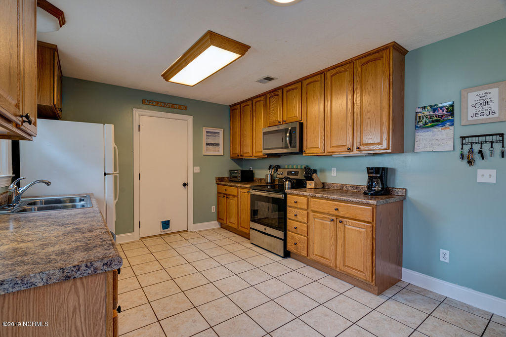 4642 Norwich Road Wilmington, NC 28405 - Photo 5 of 30 DSC00157_8_9