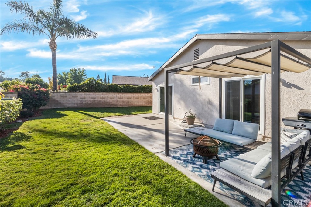 27432 Pinavete Mission Viejo, CA 92691 - Photo 33 of 37