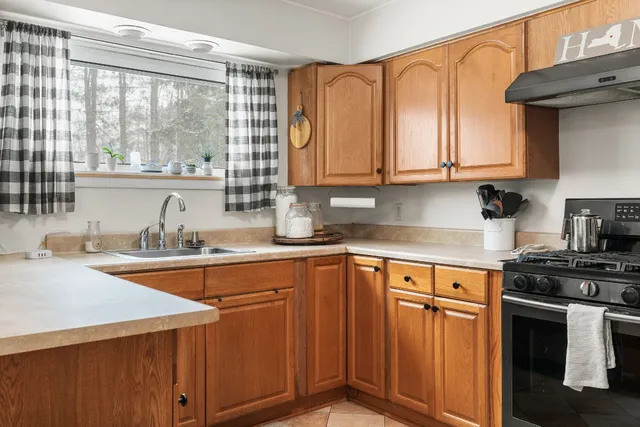 $282,000 | 547 Castleman Road, Vestal, NY 13850