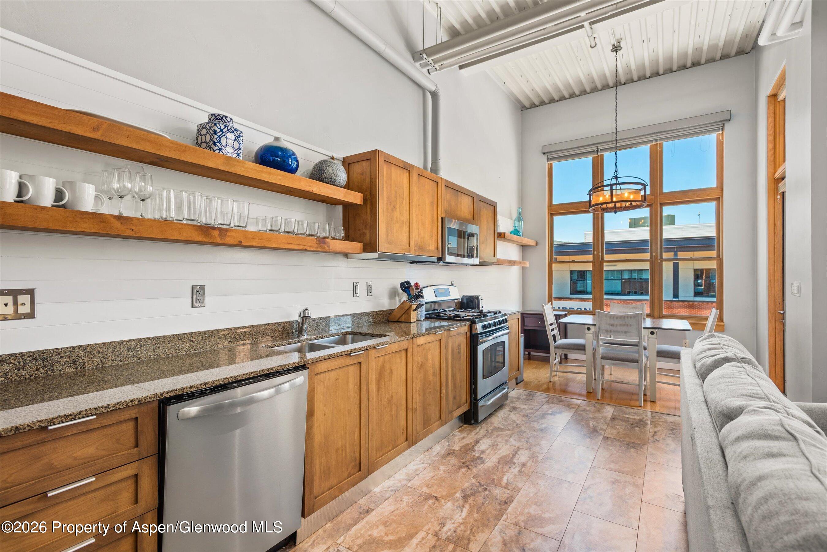 231 Robinson Street, Unit 310 Basalt, CO 81621 - Photo 5 of 15 Kitchen