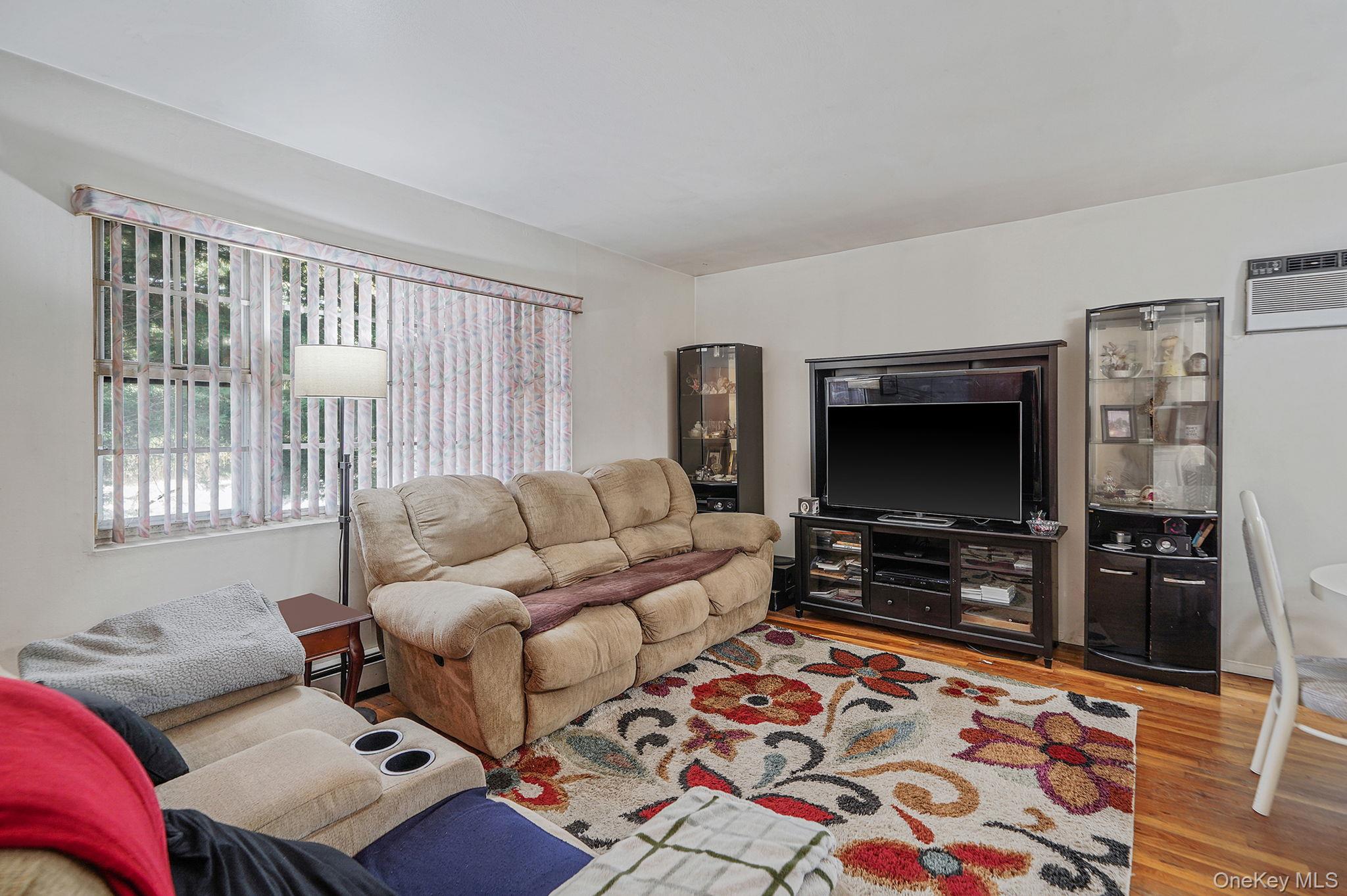 2771 Pond Road Ronkonkoma, NY 11779 - Photo 4 of 22