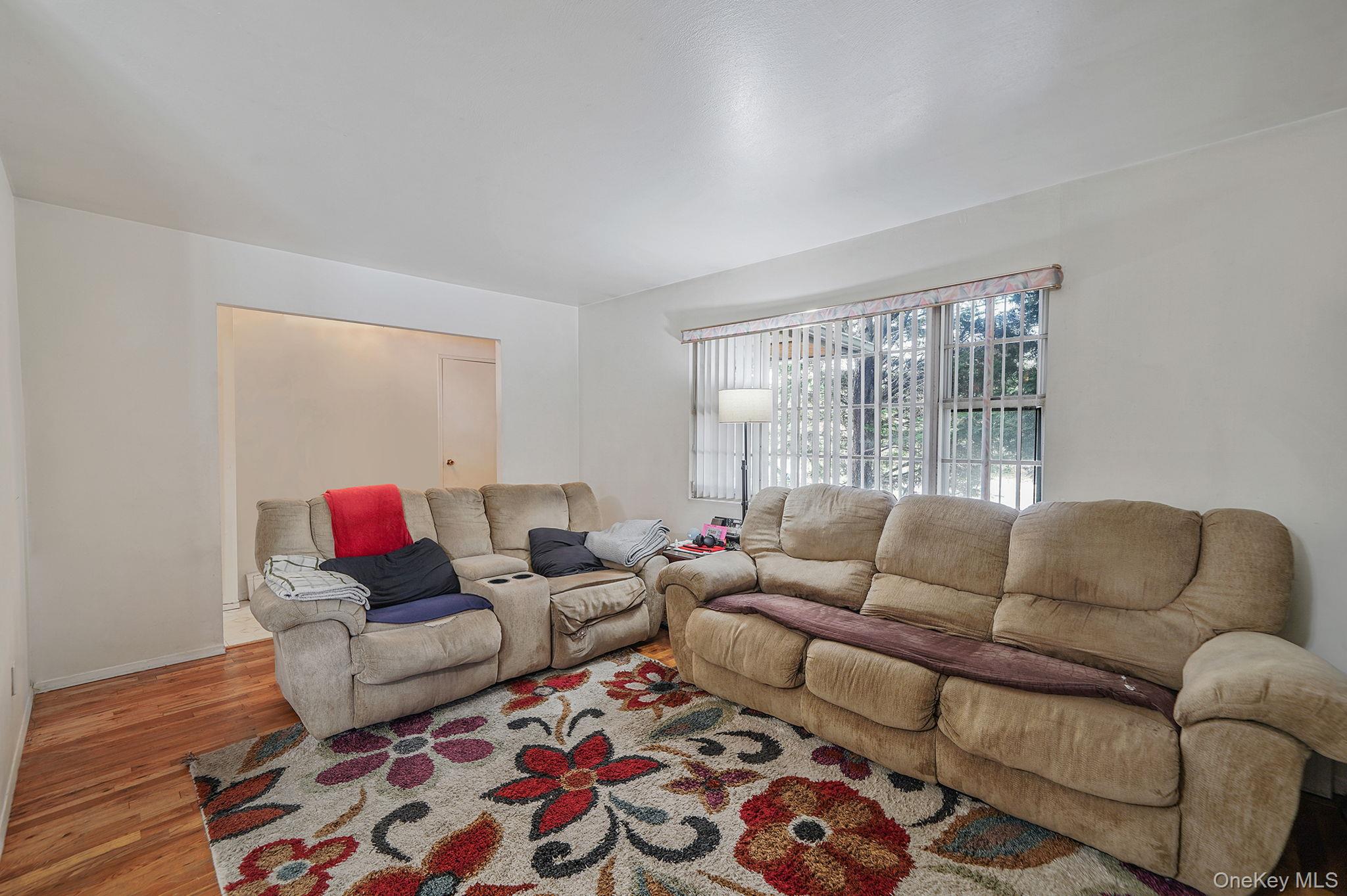 2771 Pond Road Ronkonkoma, NY 11779 - Photo 5 of 22