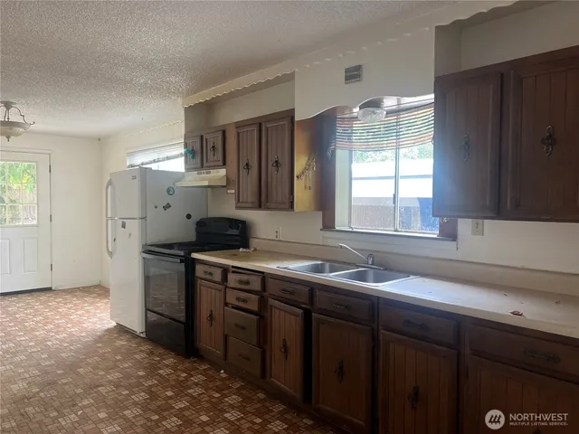 $399,000 | 821 Thomas Street Southwest, Olympia, WA 98502