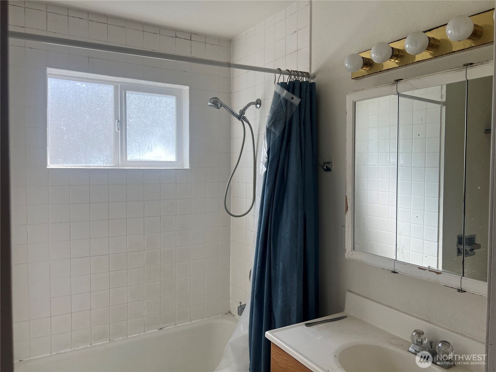 821 Thomas Street Southwest Olympia, WA 98502 - Photo 10 of 13