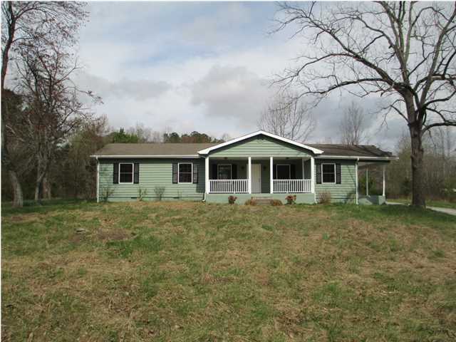 372 Carson Road Southeast Cleveland, TN 37323 - Photo 1 of 12 Primary Photo