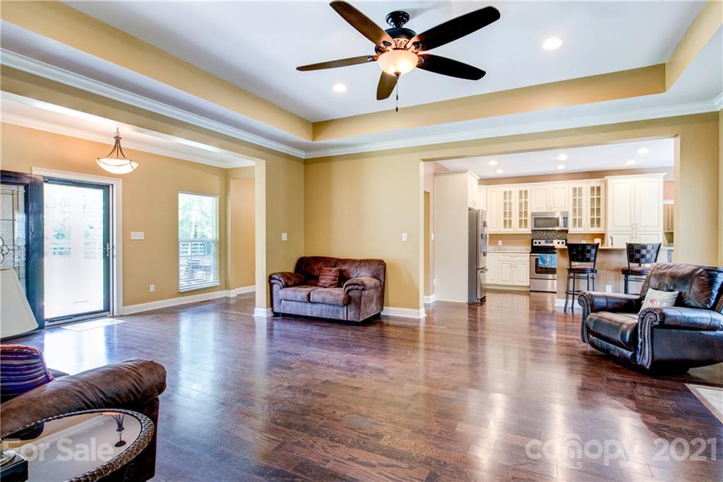 1637 State Rd S-46-1102, Unit 4 York, SC 29745 - Photo 11 of 39 a living room with furniture and a large window