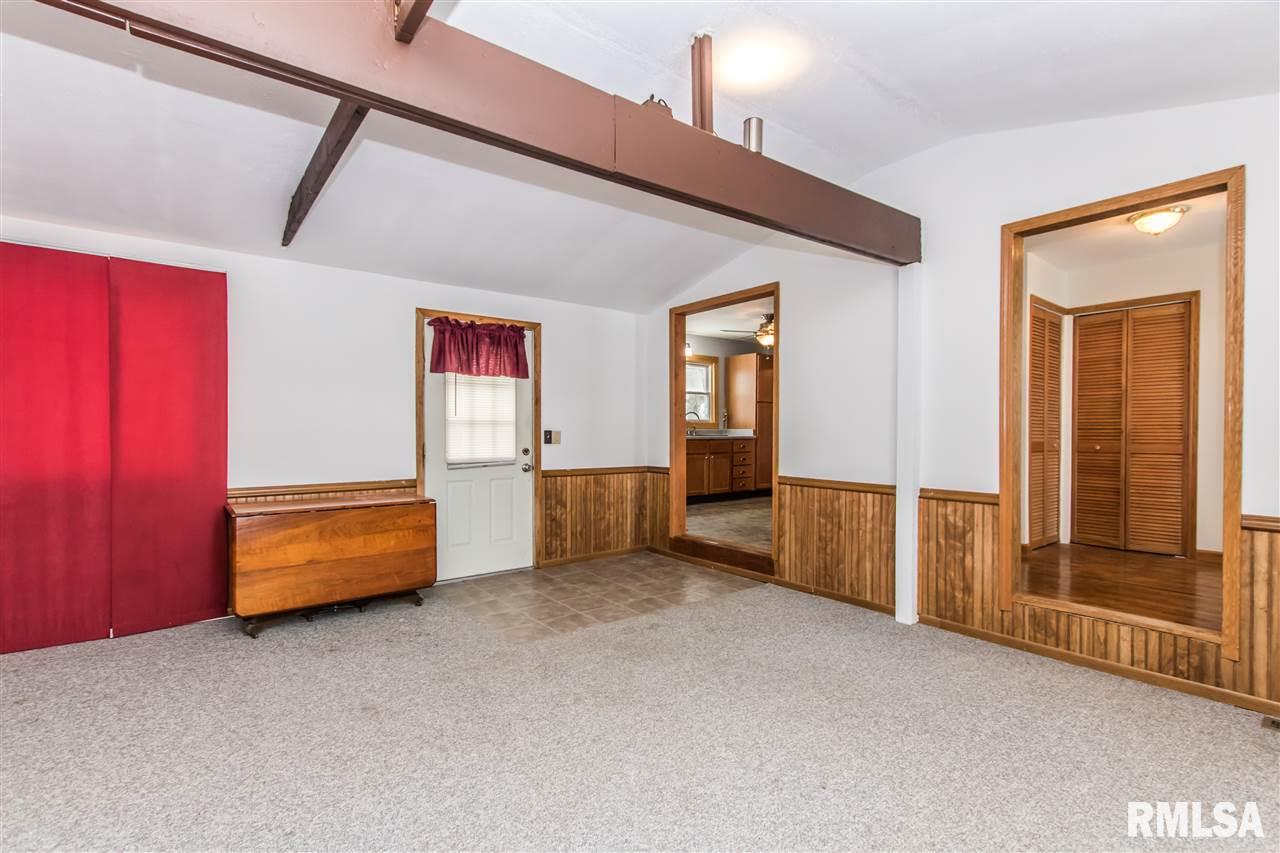 10231 West Farmington Road Hanna City, IL 61536 - Photo 3 of 31 Gallery Image 3