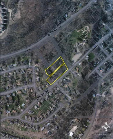 $299,900 | 412 West 4th Street, Carver, MN 55315