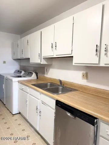 $900 | 413 Knollwood Circle, Unit B, Lafayette, LA 70506