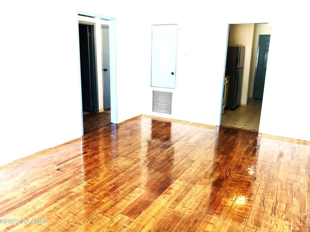 $900 | 413 Knollwood Circle, Unit B, Lafayette, LA 70506