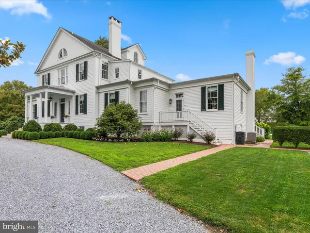 $8,400,000 | 26546 Presquile Drive North, Easton, MD 21601