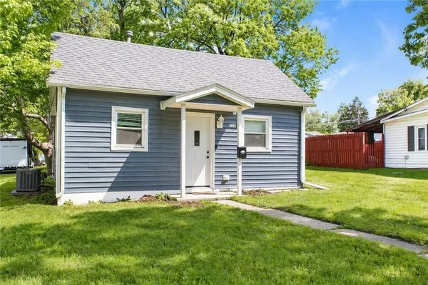 $120,000 | 220 West 6th Street, Cameron, MO 64429
