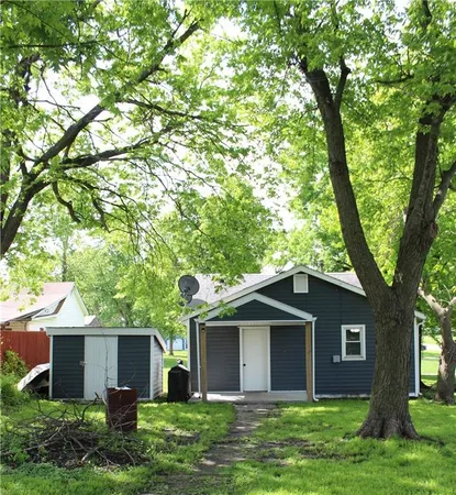 $120,000 | 220 West 6th Street, Cameron, MO 64429