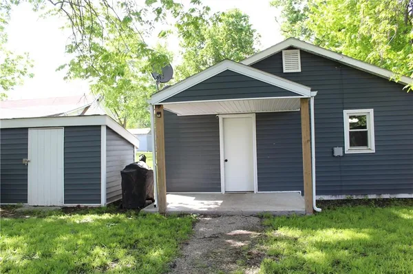 $120,000 | 220 West 6th Street, Cameron, MO 64429