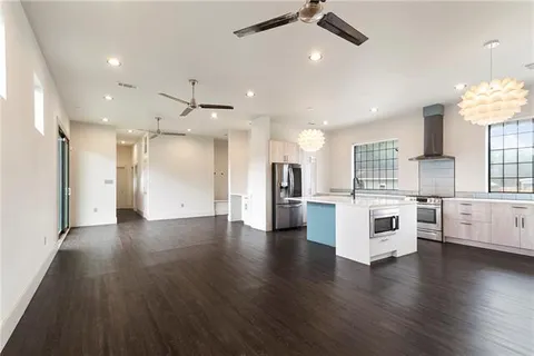 $279,000 | 6000 Franklin Avenue, New Orleans, LA 70122
