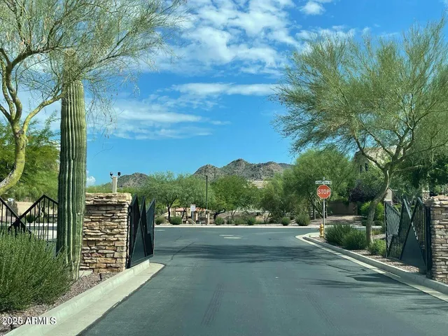 $670,000 | 2125 West Crimson Terrace, Phoenix, AZ 85085