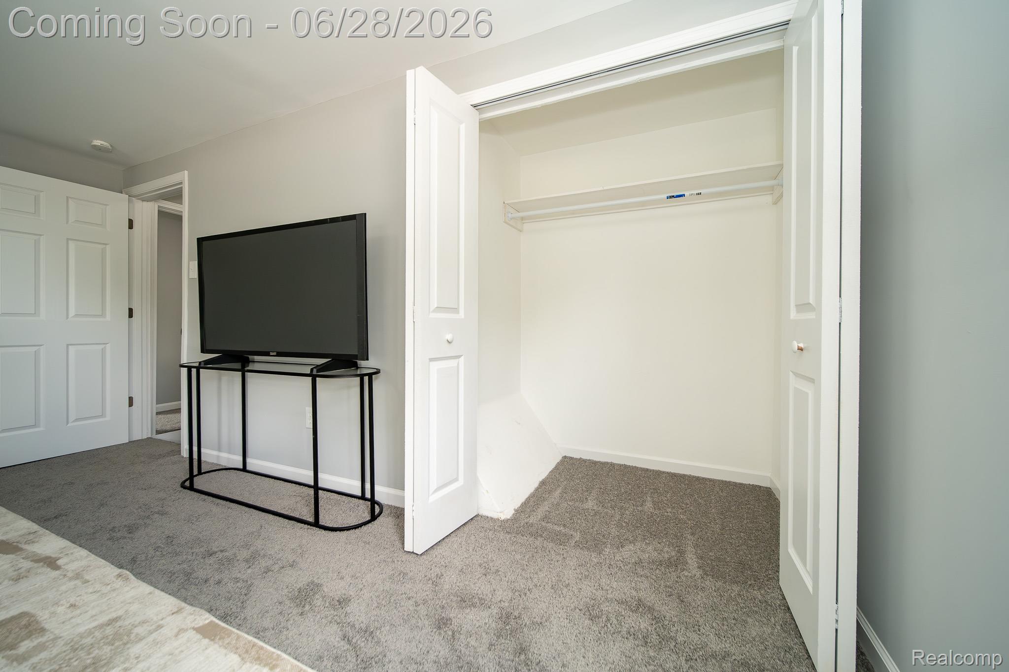 15646 Selwyn Road Southgate, MI 48195 - Photo 58 of 69 DDS04867.jpg