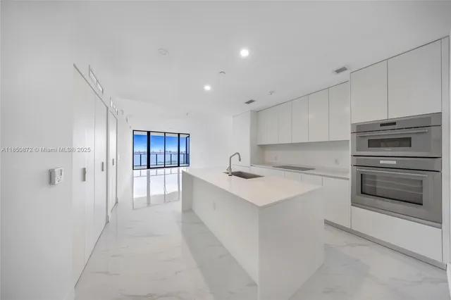 $1,750,000 | 700 Northeast 24th Street, Unit 2306, Miami, FL 33137