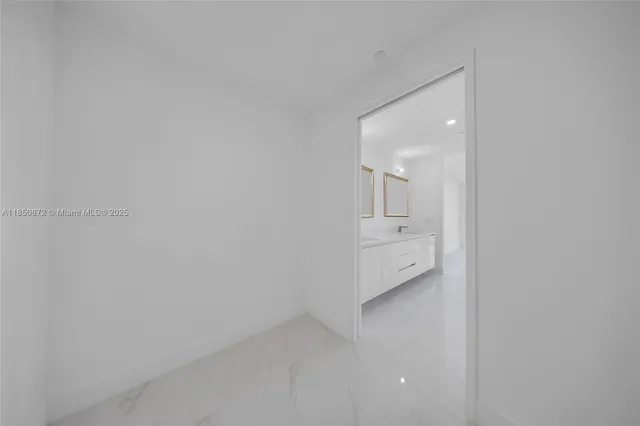 $1,750,000 | 700 Northeast 24th Street, Unit 2306, Miami, FL 33137