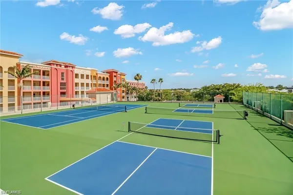 a view of an outdoor space