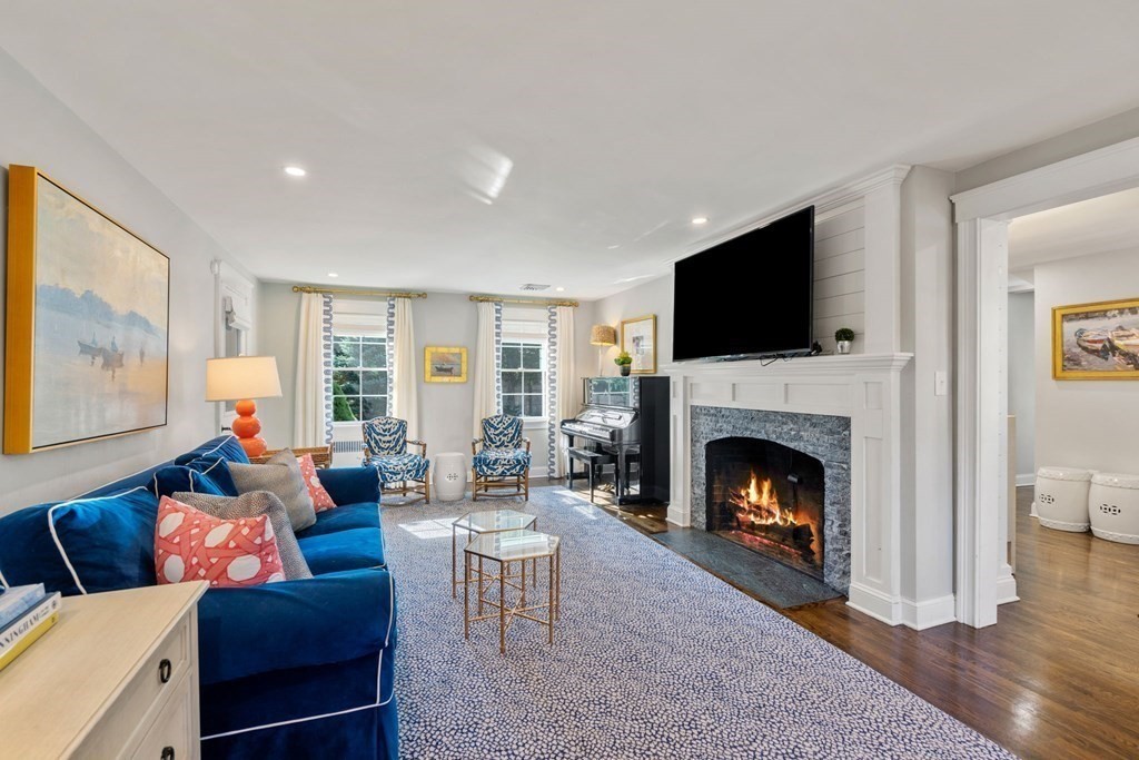 1 Thompson Road Marblehead, MA 01945 - Photo 11 of 42