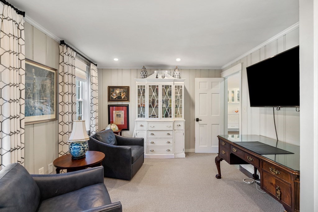 1 Thompson Road Marblehead, MA 01945 - Photo 15 of 42